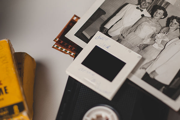 Cleaning Tips before Digitizing Slides and Photos – Kodak Digitizing