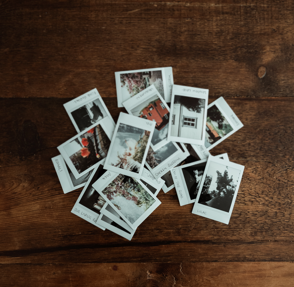 What Is A Polaroid Picture? – Kodak Digitizing